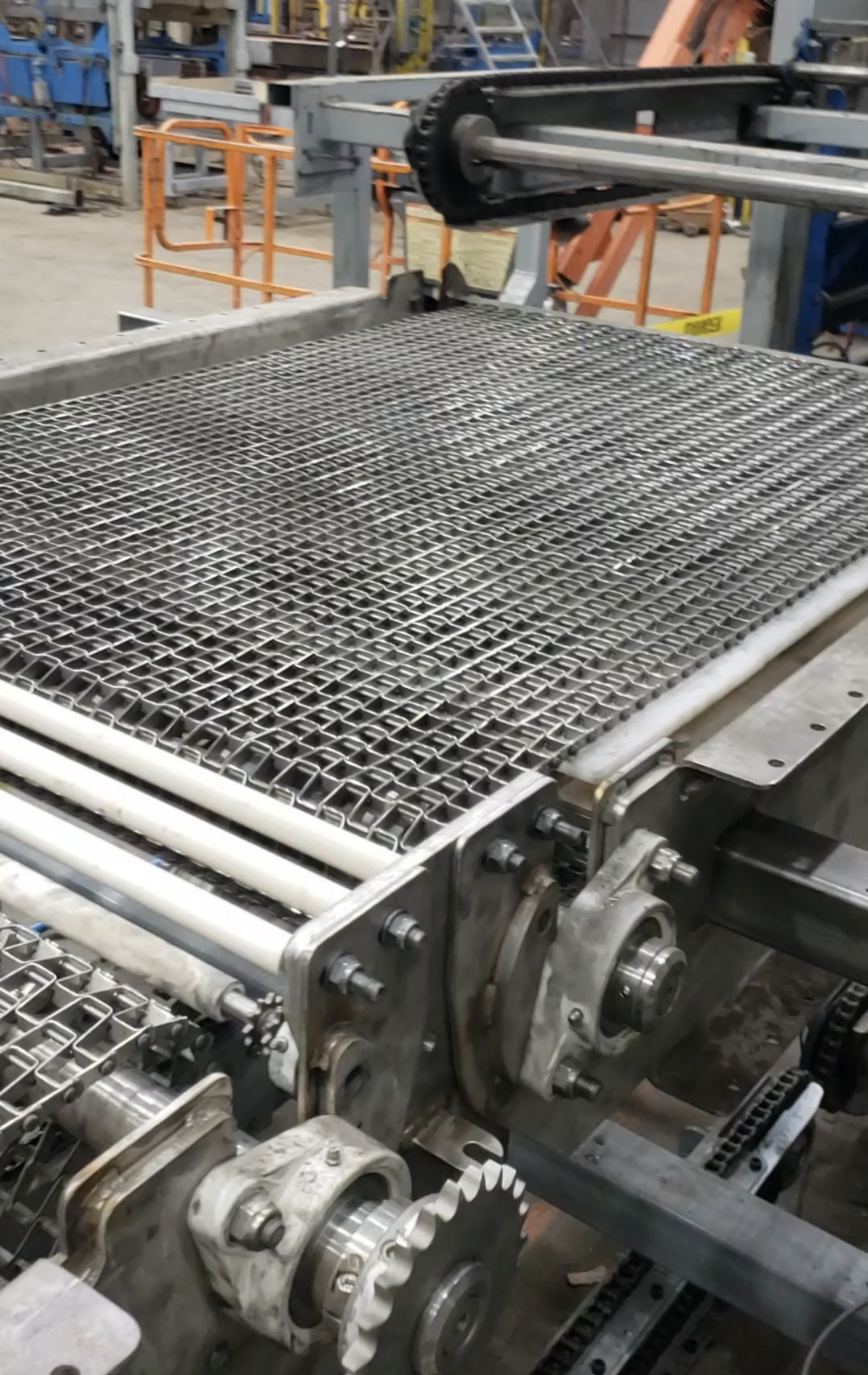 In-line acid etching conveyor on production floor